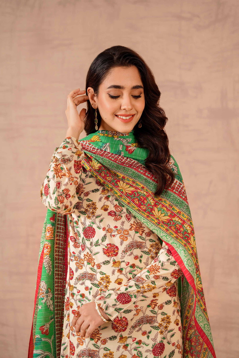Nishat Linen 3-Piece Unstitched Fine Khaddar Suit