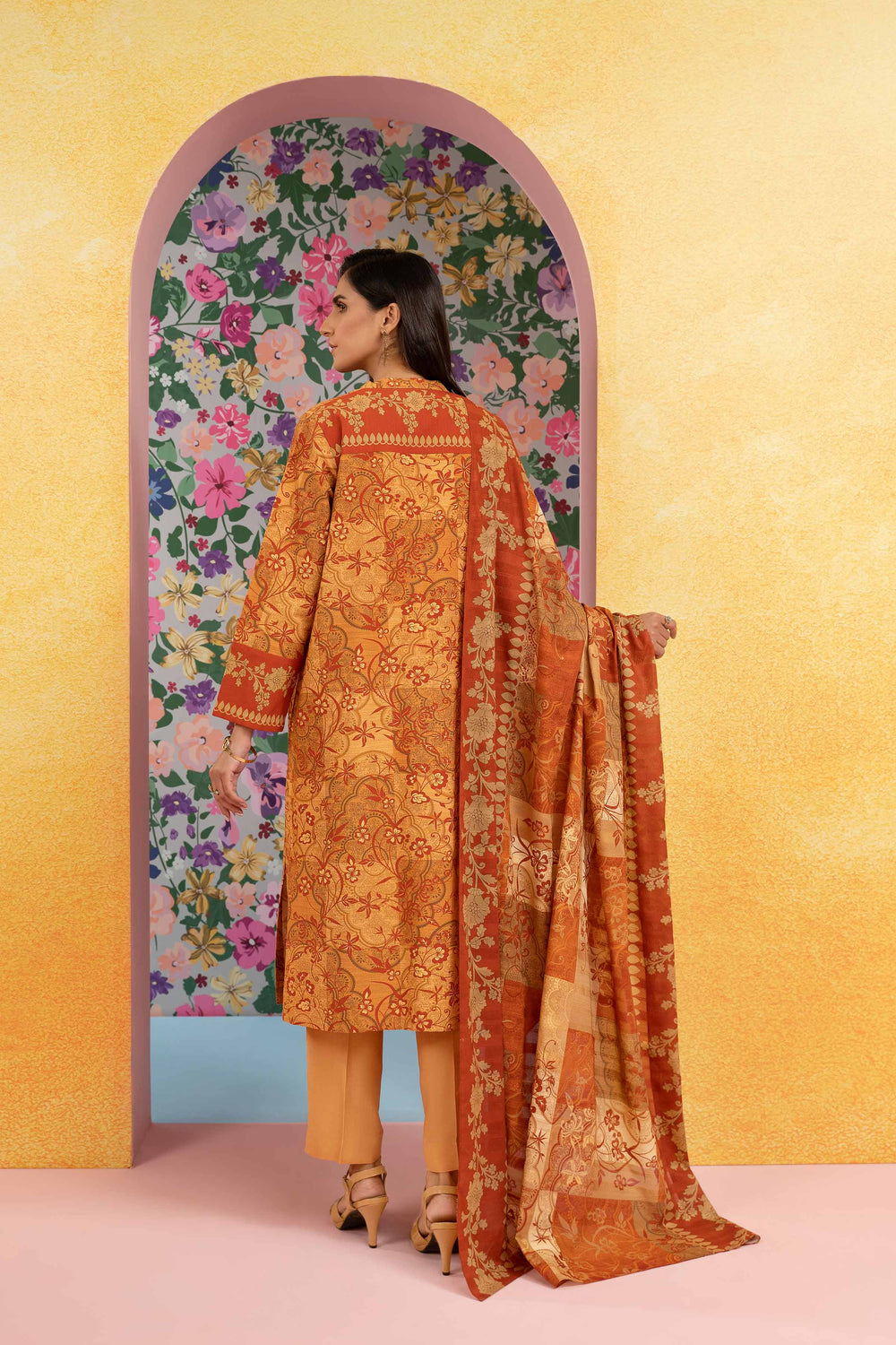 Nishat Linen 3-Piece unstitched Fine Khaddar Suit