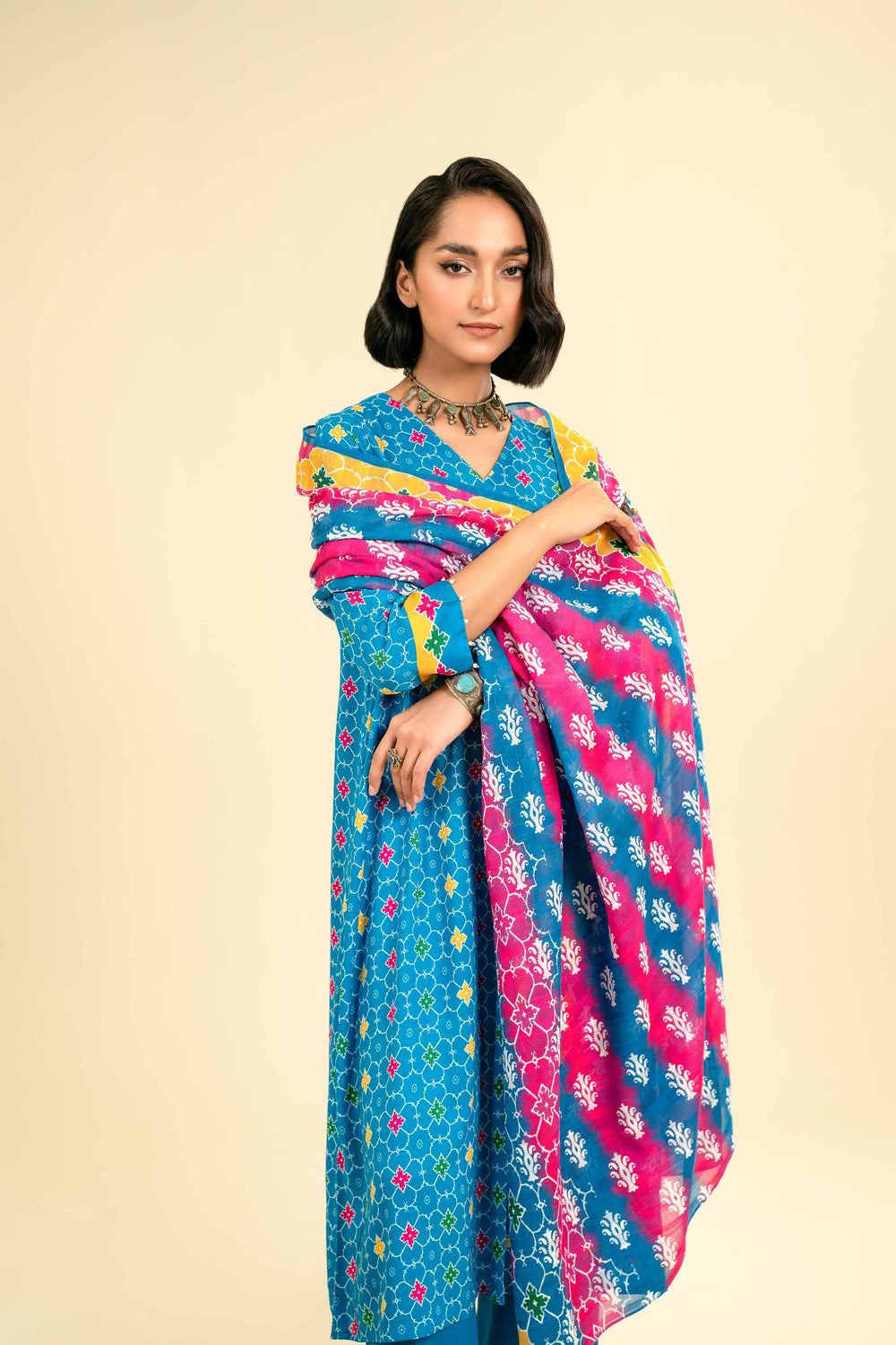 Nishat Linen 3-Piece unstitched Fine Khaddar Suit