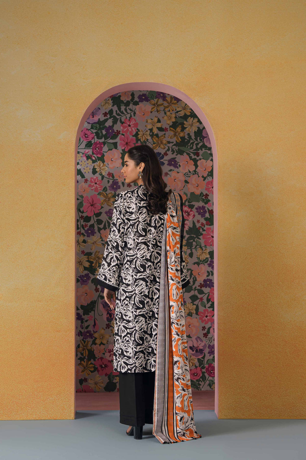 Nishat Linen 3-Piece Gold Printed Fine Khaddar Suit