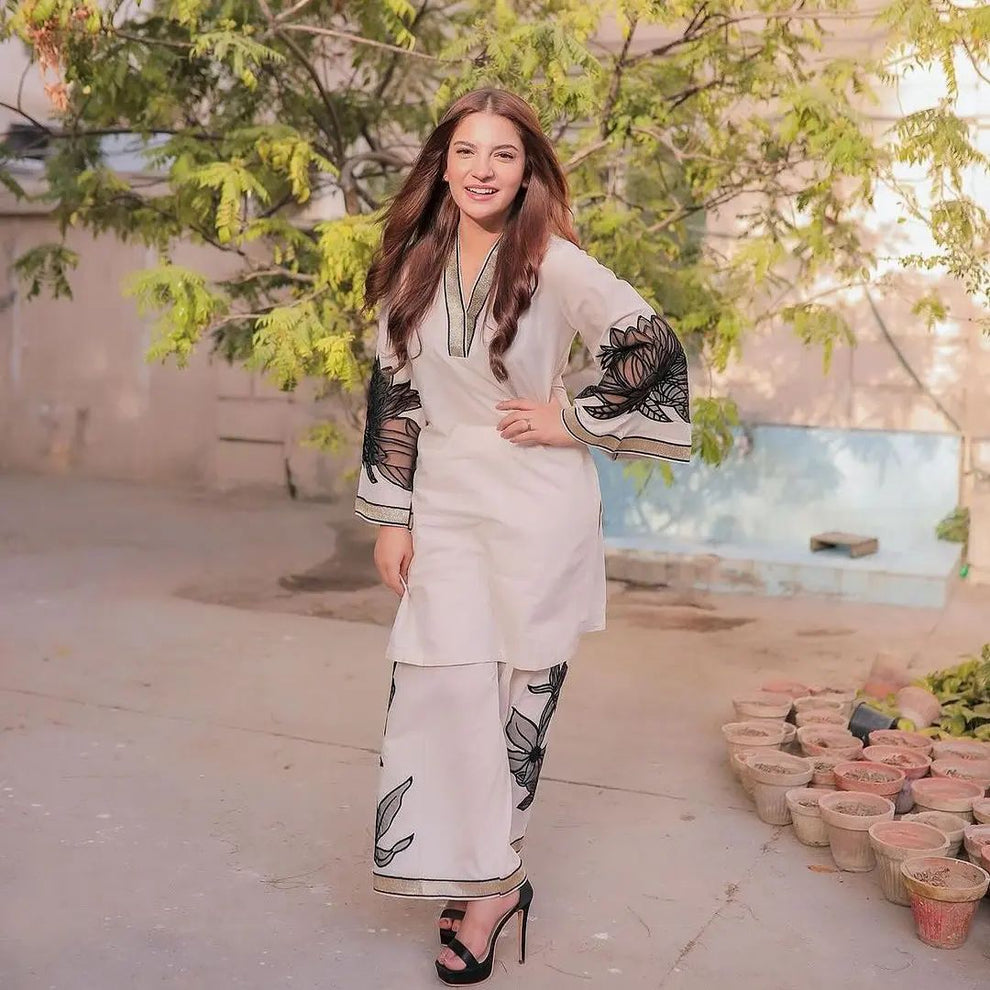 EMB COORD101 Lawn 2PC